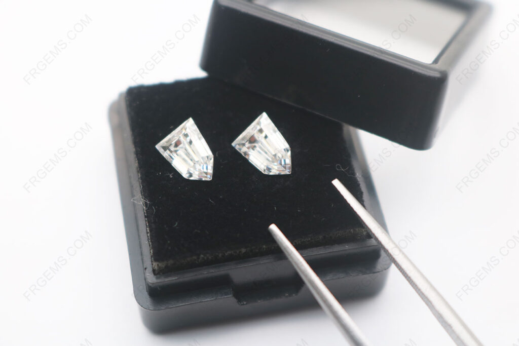 Bullet-Shape-Step-cut-Moissanite-D-Color-Best-quality-7x5mm-loose-Gemstone-at-bulk-wholesale-price-IMG_8027