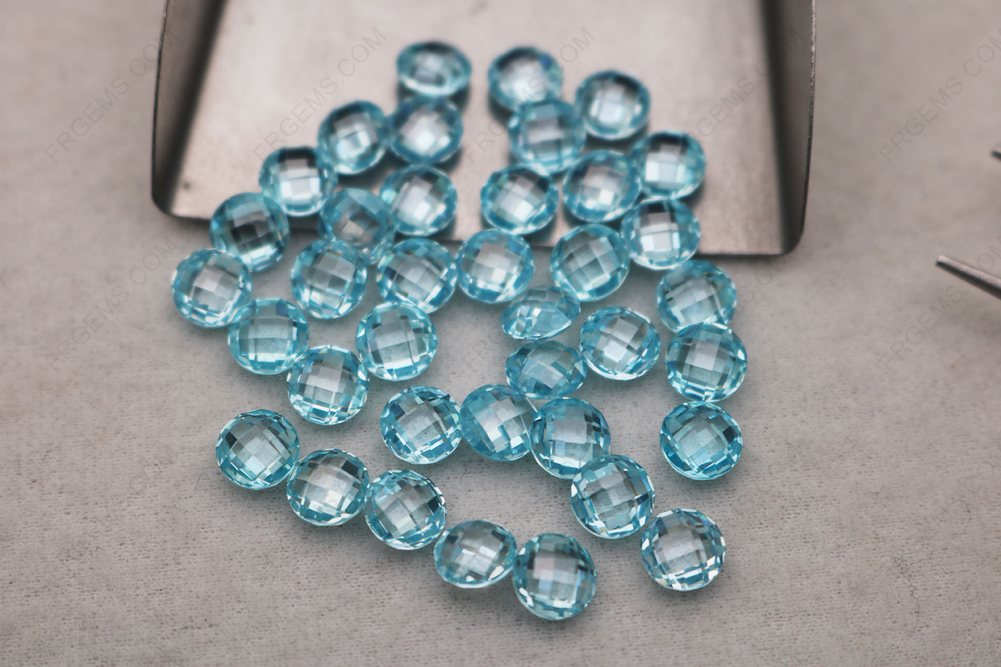 Cubic Zirconia Aquamarine Color Round Shape Double Side checkerboard faceted 6mm Loose gemstones wholesale China