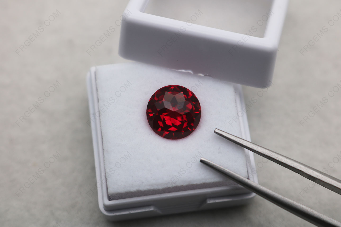 Wholesale Lab Grown Ruby Red Color Round Shape Jubilee cut 10mm China gemstone at factory price