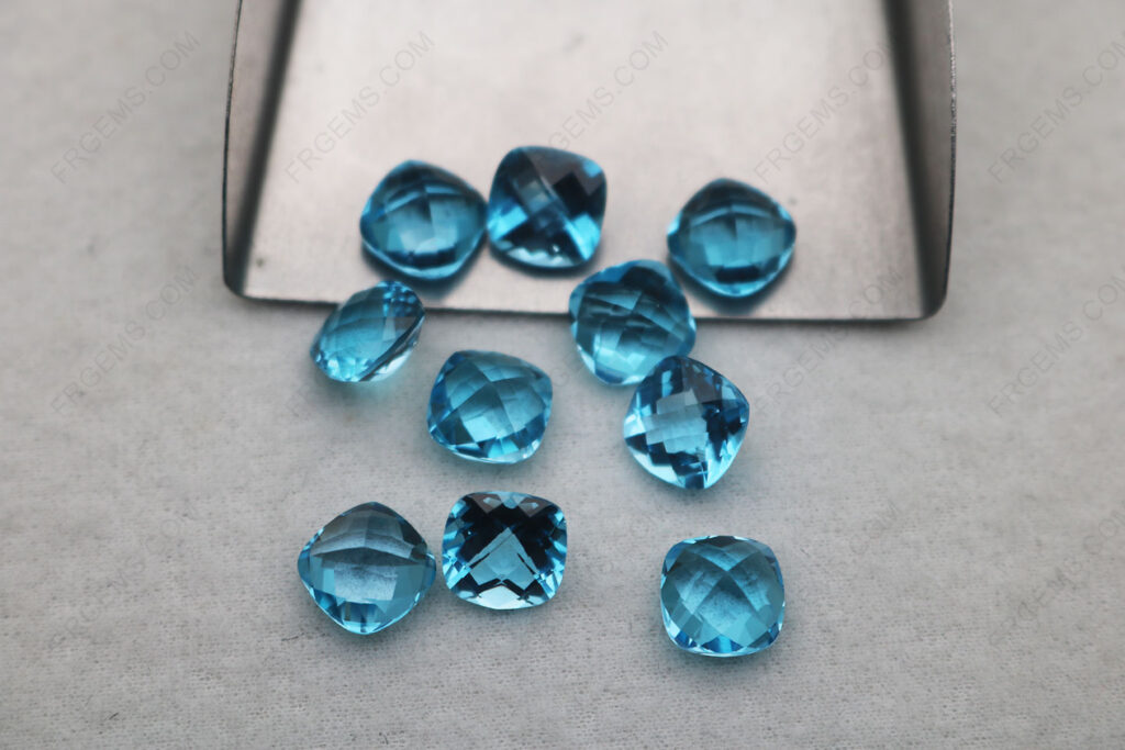 Natural-Topaz-Swiss-blue-Cushion-Shape-Checkerboard-Top-Faceted-culet-8x8mm-Loose-Gemstones-IMG_7918
