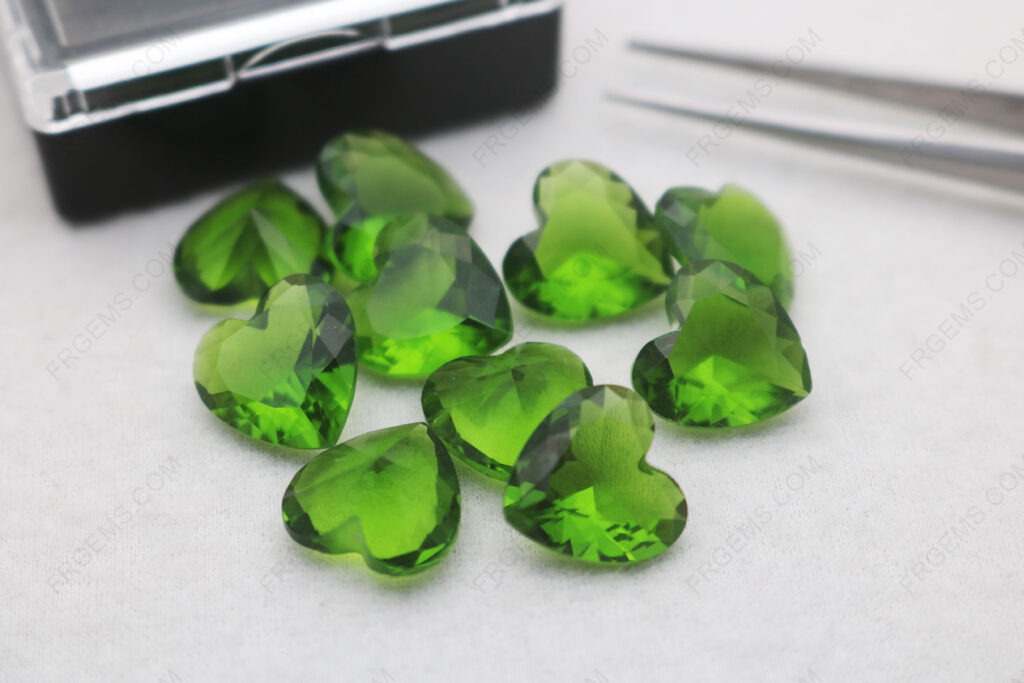 Synthetic-Peridot-Glass-BG128#-Color-Heart-shape-faceted-12x12mm-loose-Stones-wholesale-China-IMG_8015