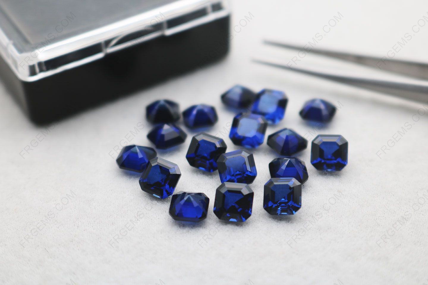 Wholesale Synthetic Blue Sapphire Corundum 34# Color Asscher Cut 6x6mm Loose Gemstones from China