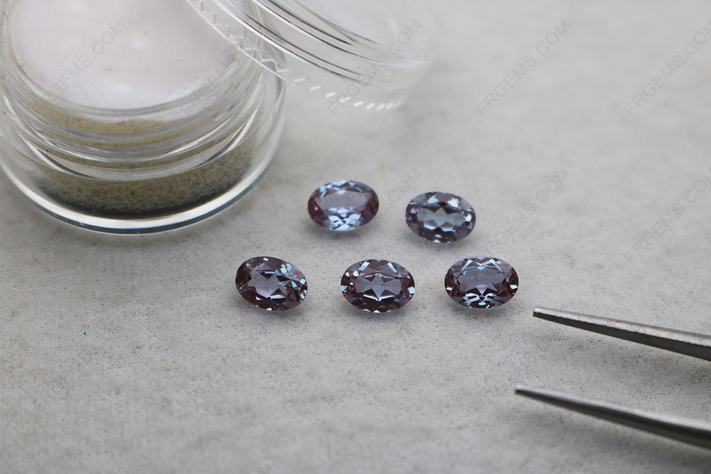 Wholesale Lab Grown Alexandrine Color Change Oval Shape faceted 5x7mm Loose Gemstones