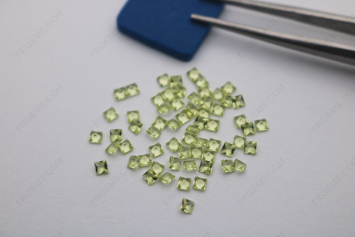 Loose Nano Crystal Synthetic Peridot 152# Color Square Princess Cut 2x2mm gemstones Manufacturer