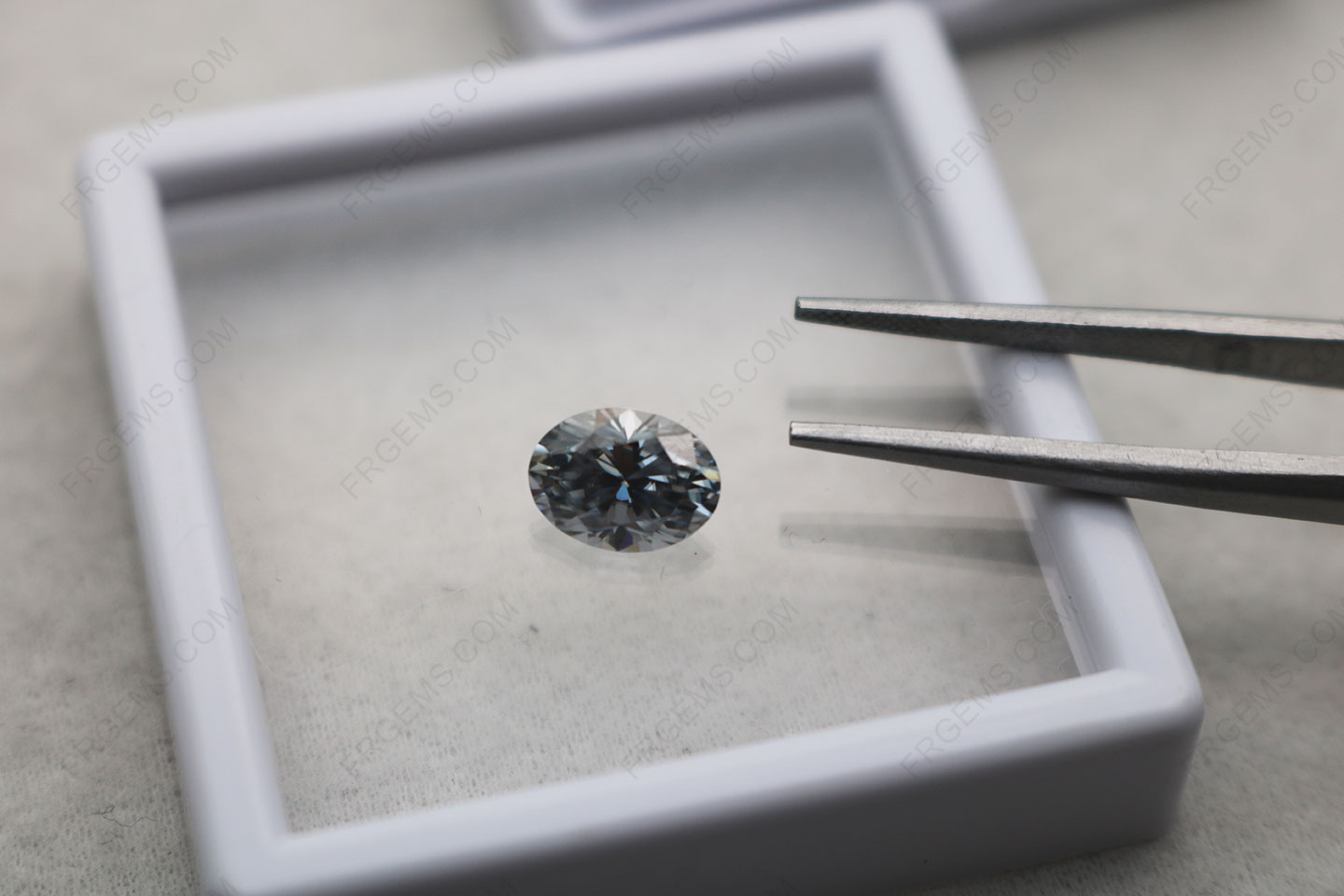 Moissanite Gray Color Oval Shape Faceted Brilliant cut 8x6mm Loose gemstones China Manufacturers
