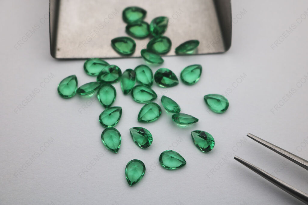 Nano-Crystal-Tsavorite-light-color-154#-pear-shape-faceted-7x5mm-loose-gemstones-Suppliers-IMG_8348